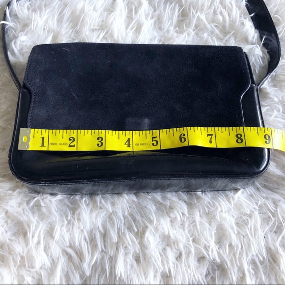 Bally black patent leather suede shoulder bag! - Picture 4 of 8